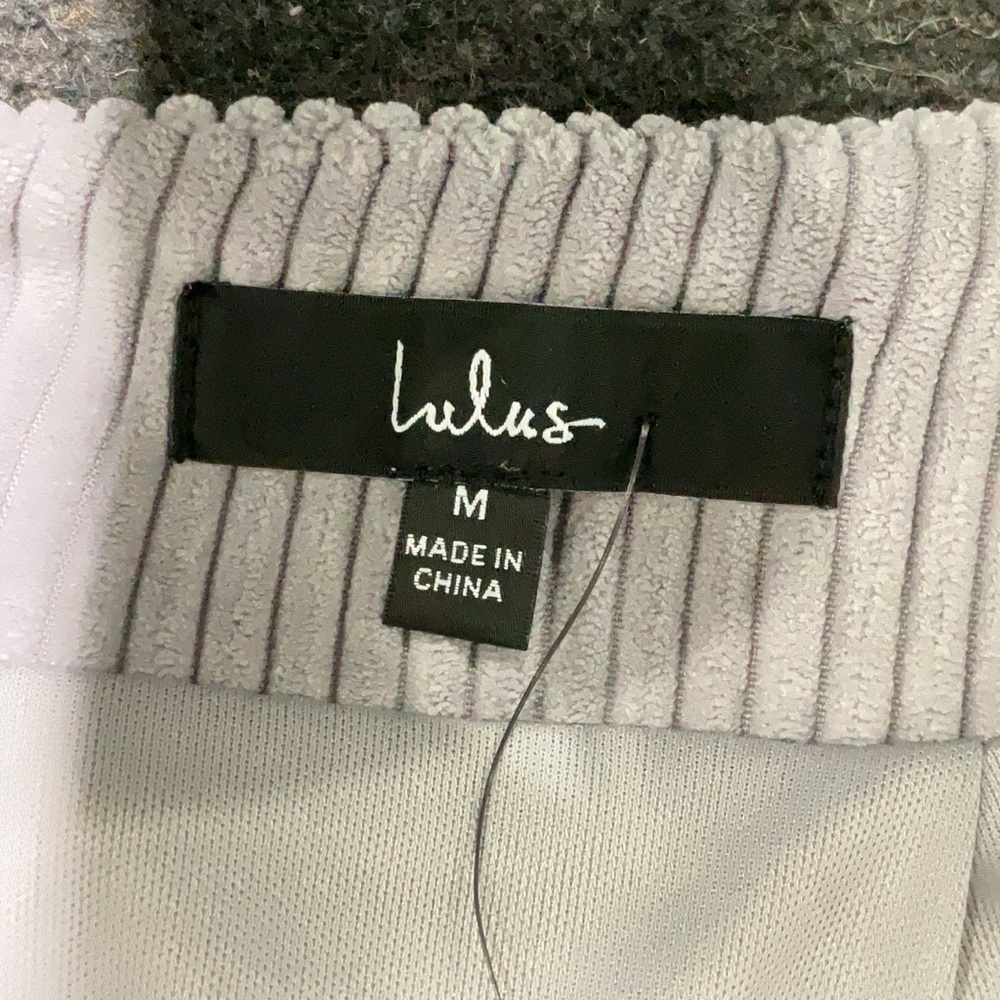 NWT Lulus High Class Light Gray Corduroy Mini Skirt Size Medium - Picture 5 of 6